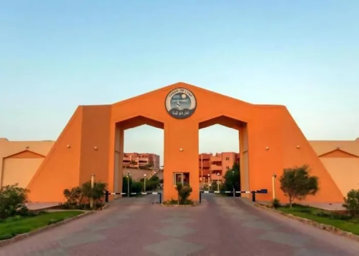 In Fanar De Luna شاليهات فنار دي لونا Resort *