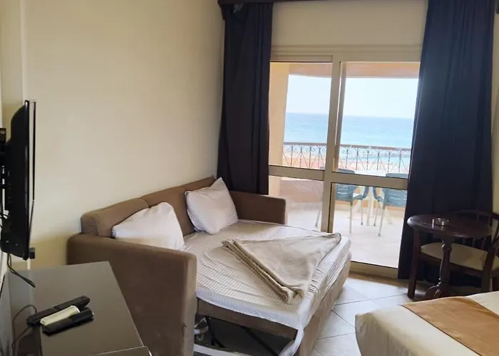 Resort In Fanar De Luna شاليهات فنار دي لونا