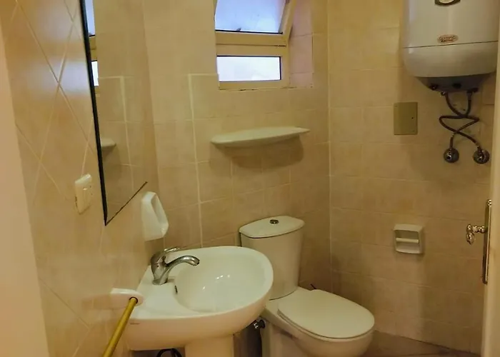 Resort In Fanar De Luna شاليهات فنار دي لونا